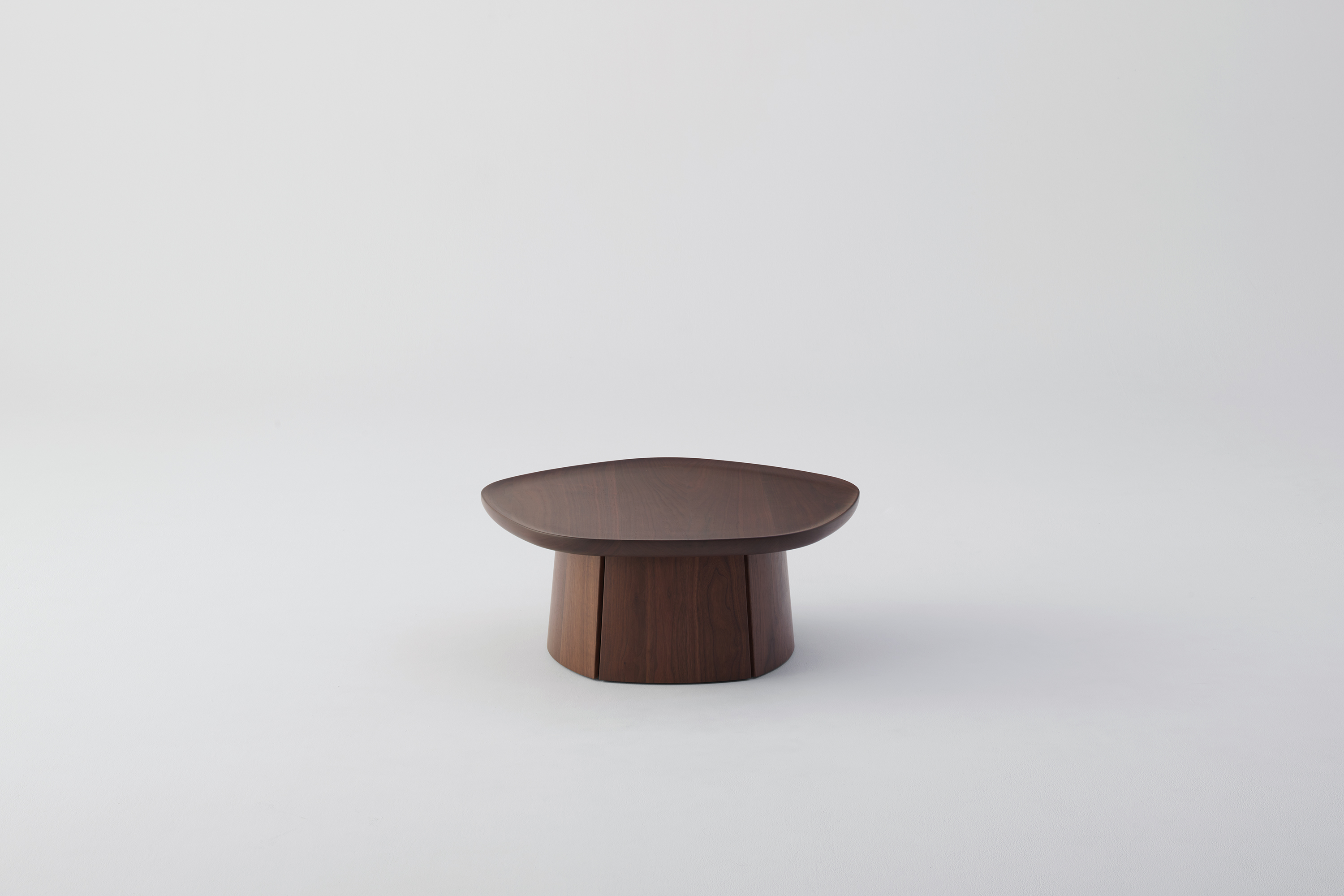 12 Hinode Coffee Table Walnut 03